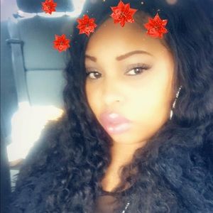 Meet your Posher, Shamira